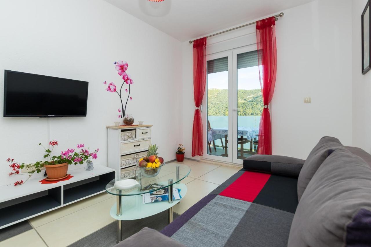 Apartments And Rooms With Parking Space Grebastica, Sibenik - 17831 エクステリア 写真