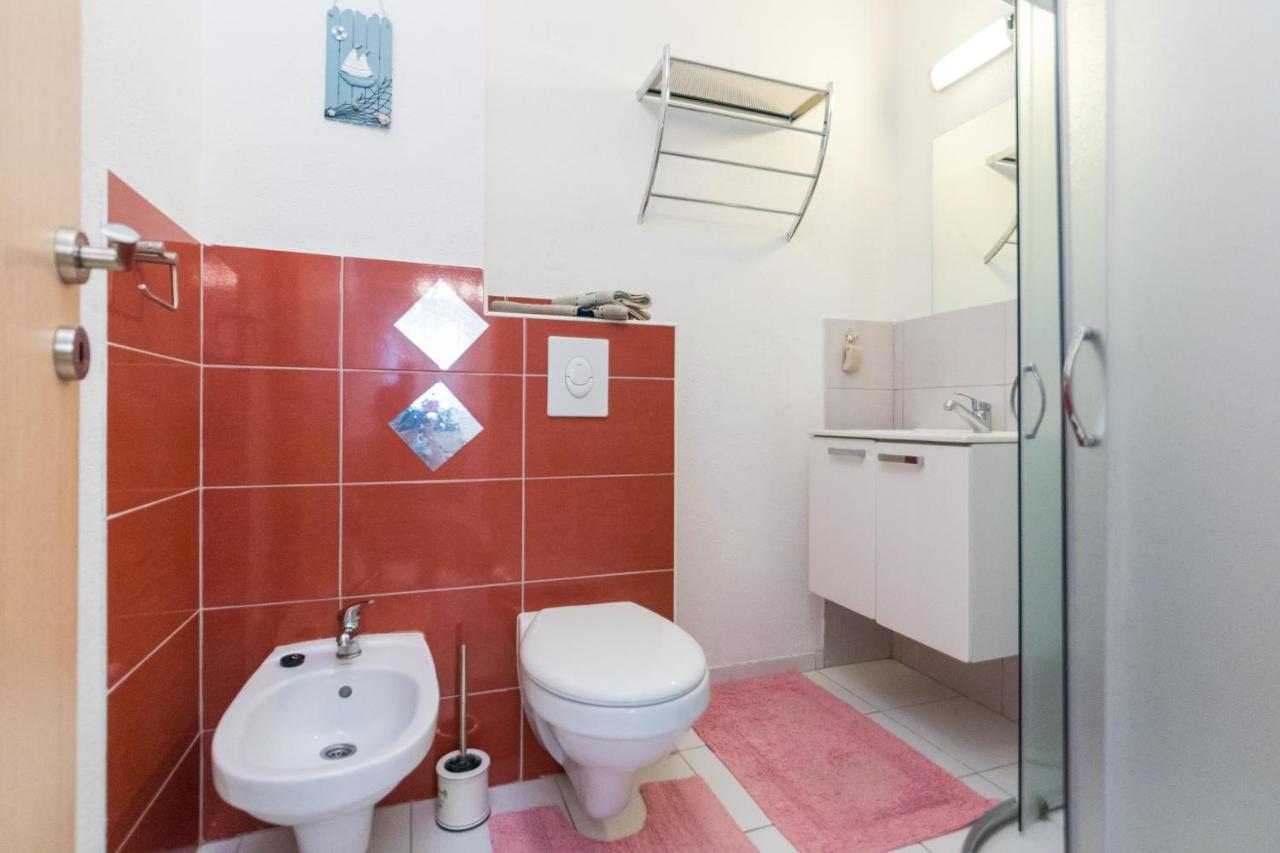 Apartments And Rooms With Parking Space Grebastica, Sibenik - 17831 エクステリア 写真